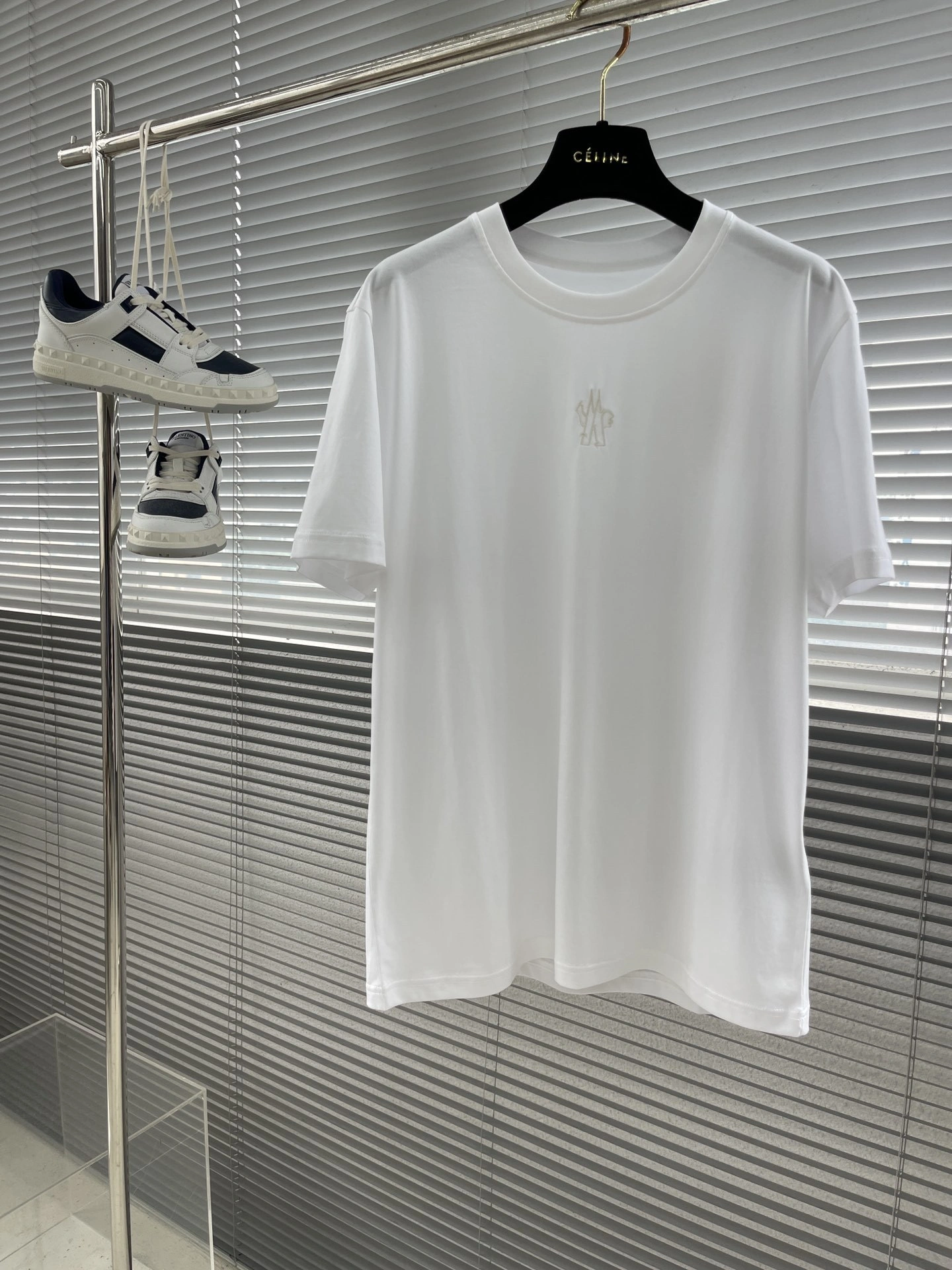 wg.luxury---- 7o9385r embroidery 2colour item:D-F318E1821-2